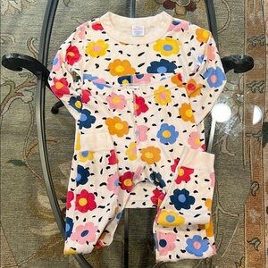 Floral Patterned Pajama Set